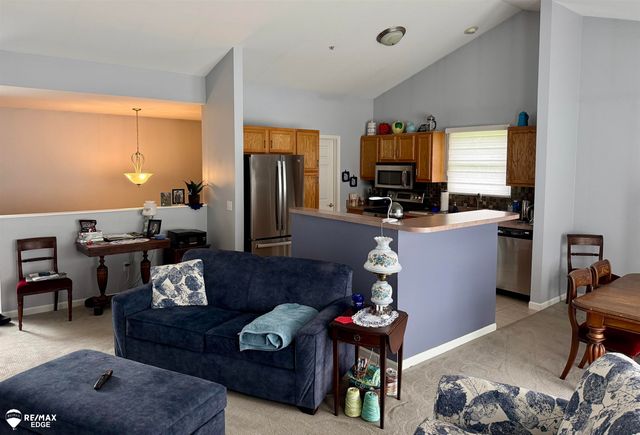 2131 Carriage Hill Circle, Lapeer, MI 48446