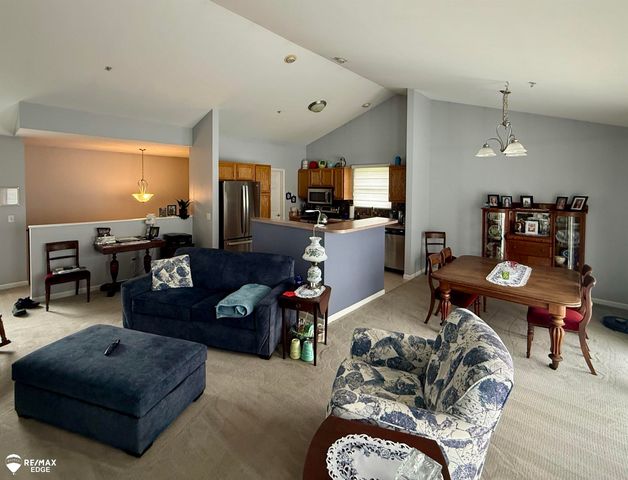 2131 Carriage Hill Circle, Lapeer, MI 48446