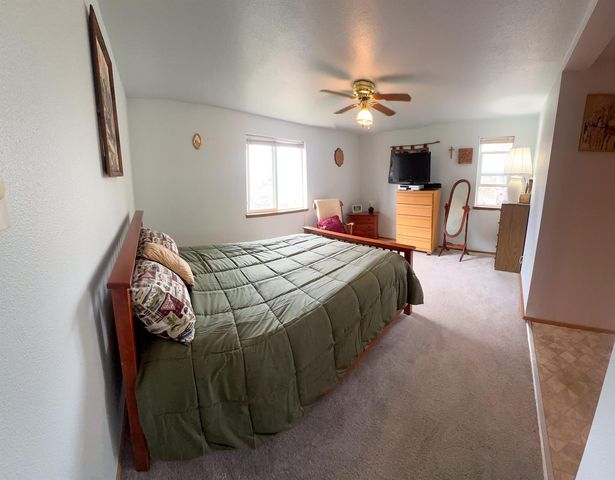 15307 W Autumn Ln, Nine Mile Falls, WA 99026
