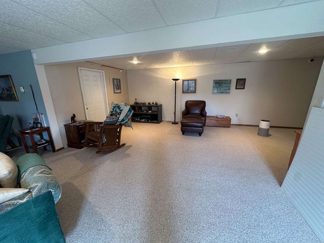 15307 W Autumn Ln, Nine Mile Falls, WA 99026