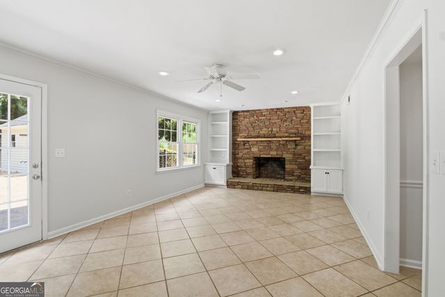 3662 Sweet Briar Lane SE, Conyers, GA 30094
