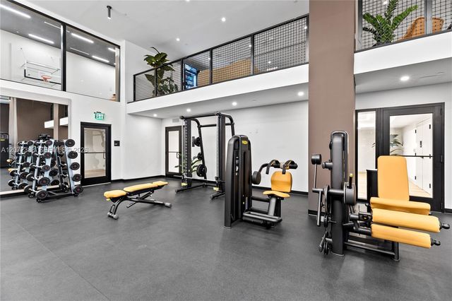 225 N Miami Avenue 1102, Miami, FL 33128