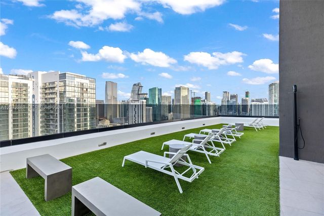 225 N Miami Avenue 1102, Miami, FL 33128