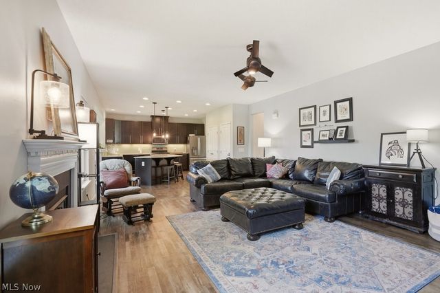 1504 Buckhurst Run, Wadsworth, OH 44281