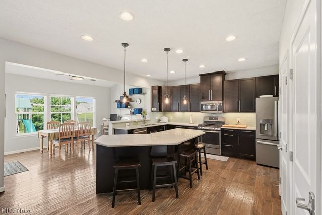 1504 Buckhurst Run, Wadsworth, OH 44281