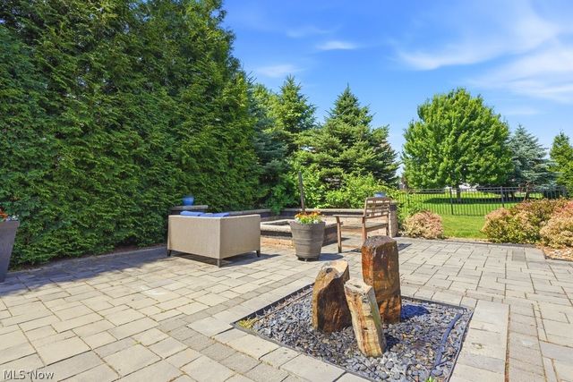 1504 Buckhurst Run, Wadsworth, OH 44281