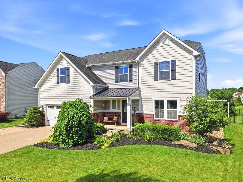 1504 Buckhurst Run, Wadsworth, OH 44281