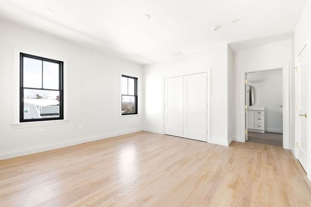 105 Adams Avenue, Newton, MA 02465