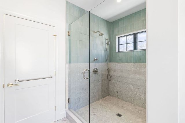 105 Adams Avenue, Newton, MA 02465