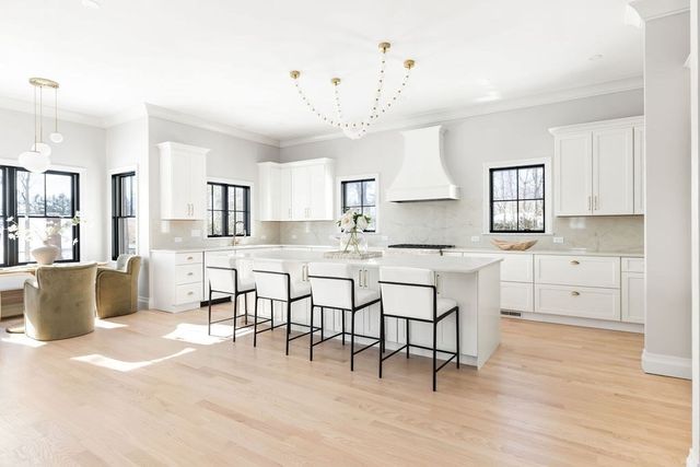 105 Adams Avenue, Newton, MA 02465