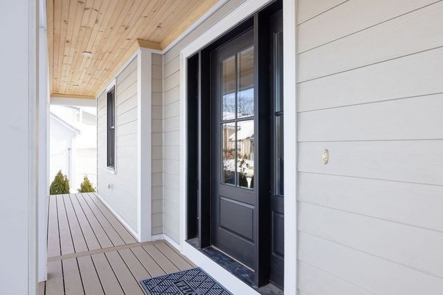 105 Adams Avenue, Newton, MA 02465