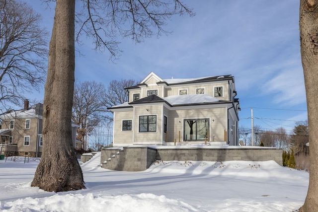 105 Adams Avenue, Newton, MA 02465