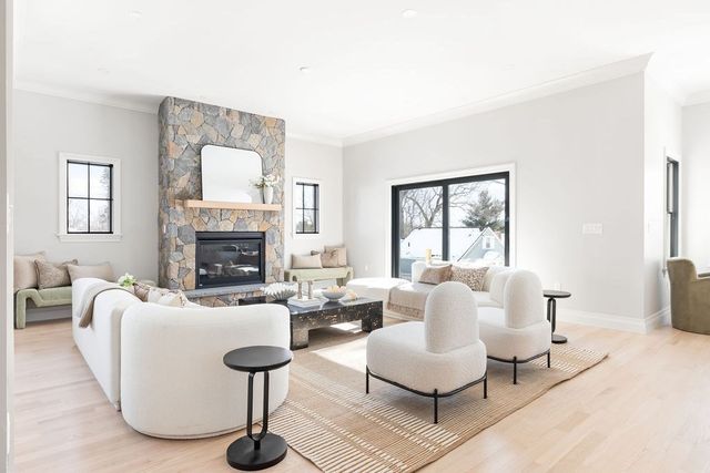 105 Adams Avenue, Newton, MA 02465