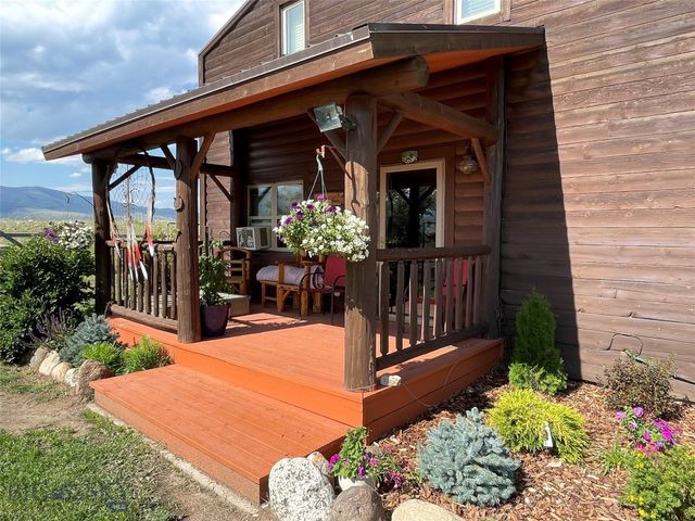 682 E River Road, Pray, MT 59065