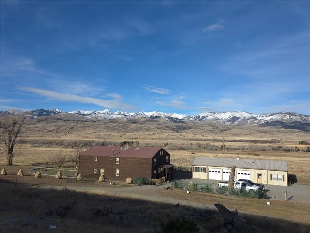 682 E River Road, Pray, MT 59065