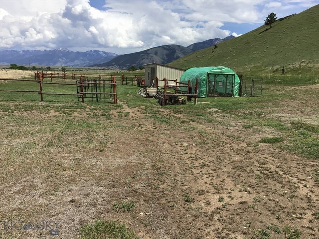 682 E River Road, Pray, MT 59065