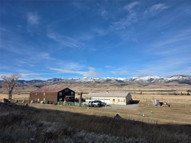 682 E River Road, Pray, MT 59065