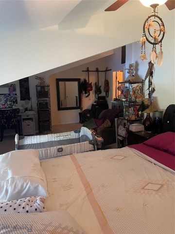 682 E River Road, Pray, MT 59065