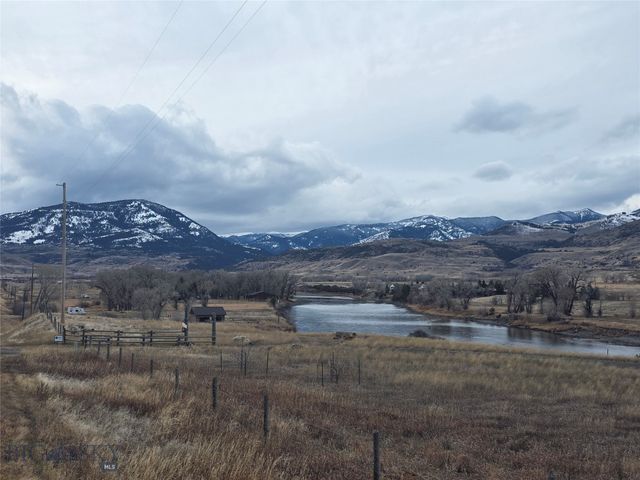 682 E River Road, Pray, MT 59065
