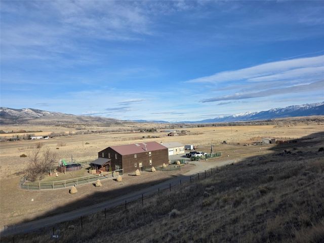 682 E River Road, Pray, MT 59065