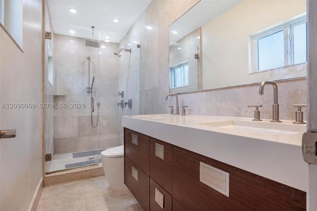 9217 Bay Dr, Surfside, FL 33154