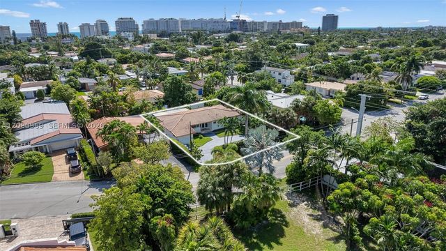 9217 Bay Dr, Surfside, FL 33154