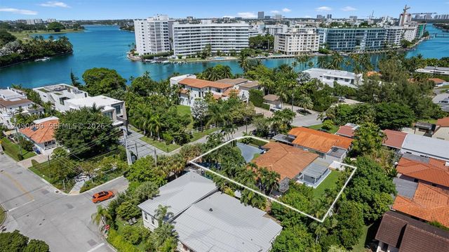 9217 Bay Dr, Surfside, FL 33154