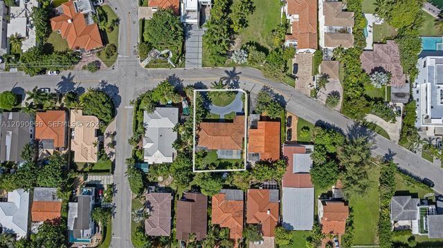 9217 Bay Dr, Surfside, FL 33154