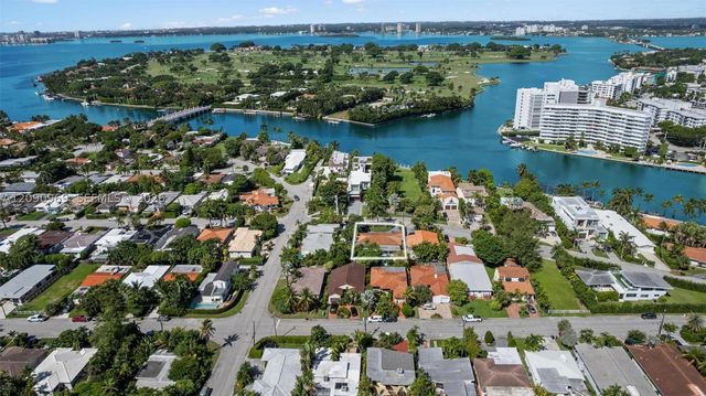 9217 Bay Dr, Surfside, FL 33154