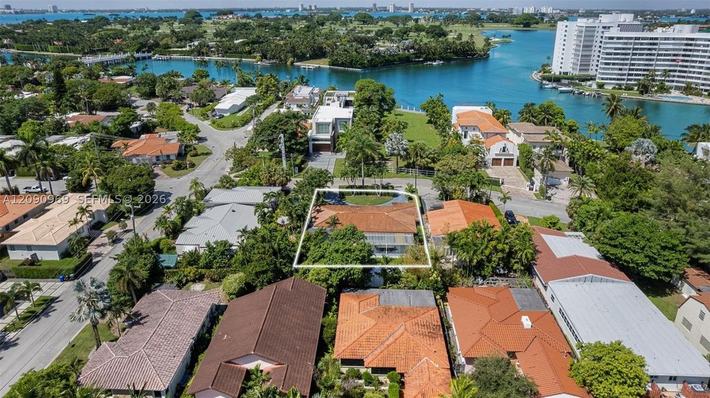 9217 Bay Dr, Surfside, FL 33154