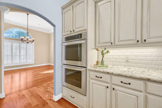 2311 Auburn Court, Sherman, TX 75092