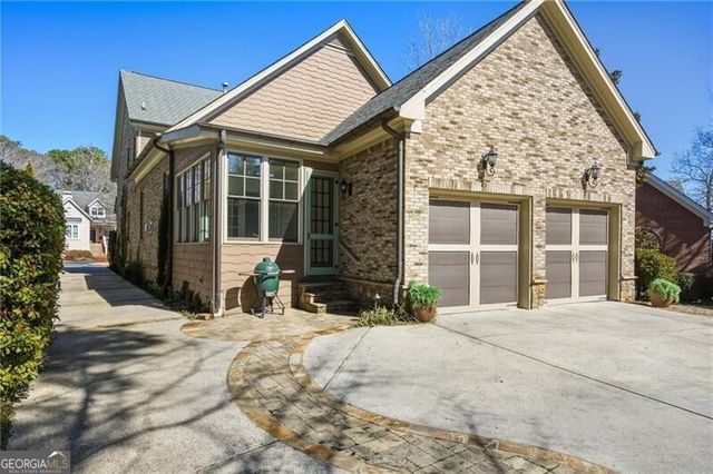 198 Blair Valley Drive NE, Marietta, GA 30060