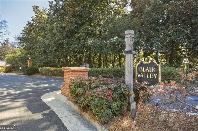 198 Blair Valley Drive NE, Marietta, GA 30060