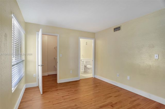 2485 NW 33rd Street 1612, Oakland Park, FL 33309