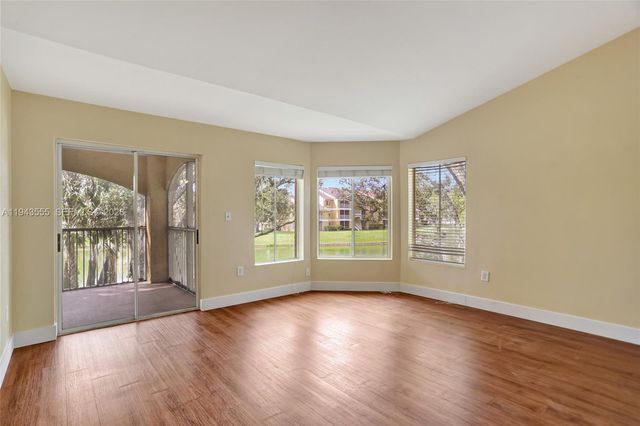 2485 NW 33rd Street 1612, Oakland Park, FL 33309
