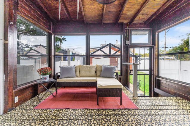 1090 Fair Avenue, Columbus, OH 43205