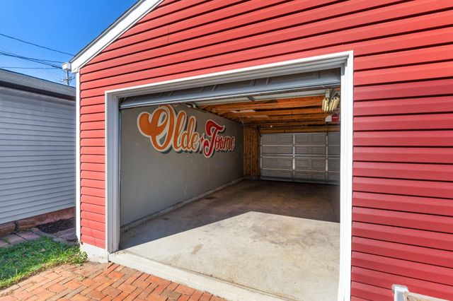 1090 Fair Avenue, Columbus, OH 43205