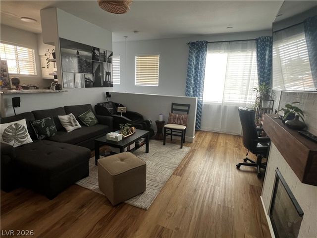 9050 West Warm Springs Road 2077, Las Vegas, NV 89148