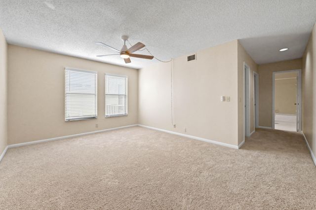 1606 Shaker Circle, Wellington, FL 33414