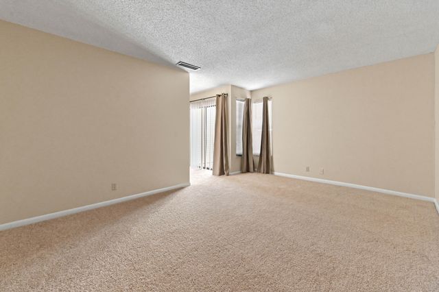 1606 Shaker Circle, Wellington, FL 33414