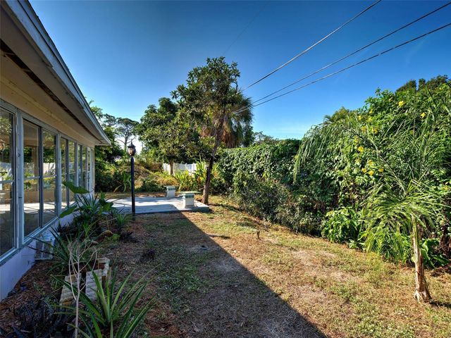 5984 DIANA ROAD, Venice, FL 34293