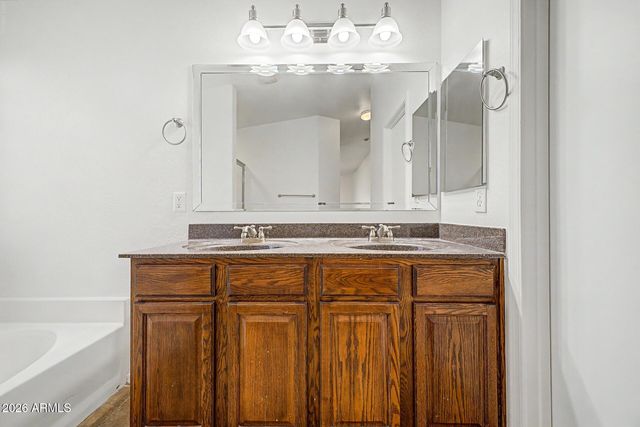 25524 W BETH Drive, Buckeye, AZ 85326