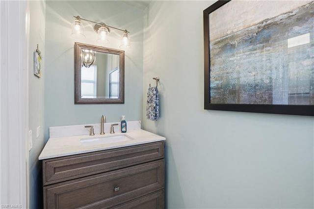 309 La Peninsula BLVD 309, Naples, FL 34113