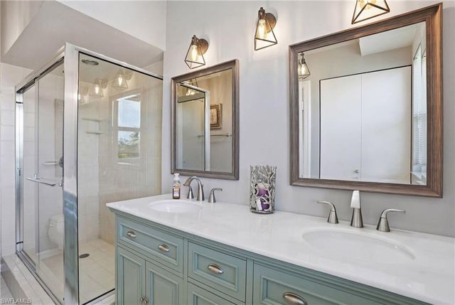 309 La Peninsula BLVD 309, Naples, FL 34113