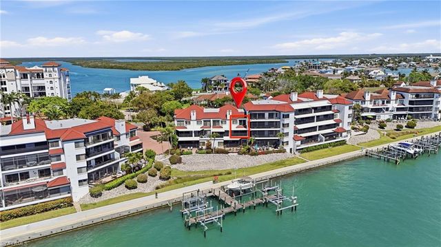 309 La Peninsula BLVD 309, Naples, FL 34113