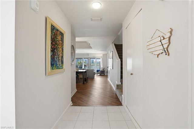 309 La Peninsula BLVD 309, Naples, FL 34113