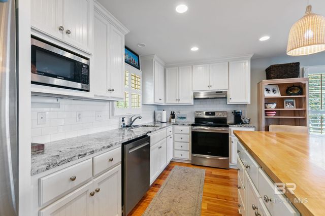 13813 Scenic Highway 98, Fairhope, AL 36532