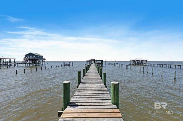 13813 Scenic Highway 98, Fairhope, AL 36532