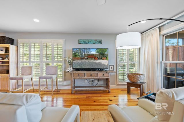 13813 Scenic Highway 98, Fairhope, AL 36532