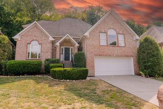 7040 Wild Iris Dr, Nashville, TN 37221